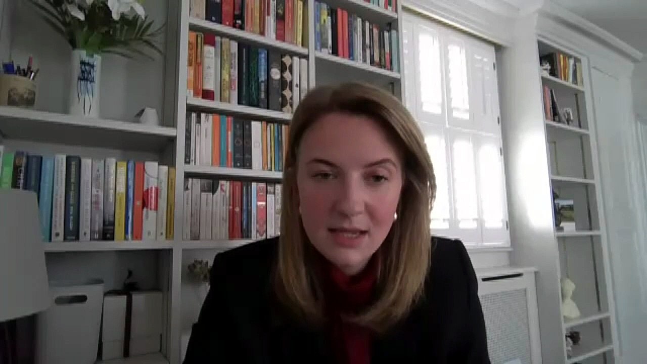 Tories urge action on under-16s' social media use