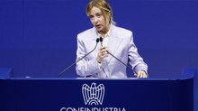 Meloni all'Assemblea di Confindustria: «Serve un cantiere comune per la riforma globale della burocrazia»