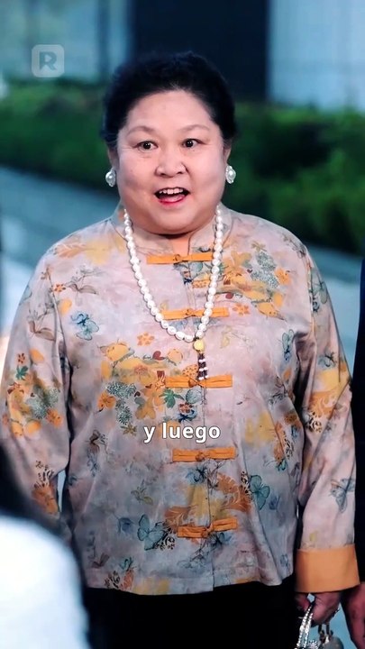 A ella le tocó caer en Español ReelShort