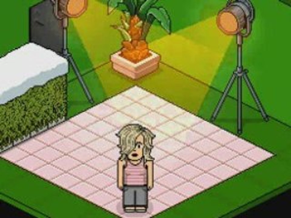 Papillon de lumière - cyndi sender façon habbo by Flavie-x