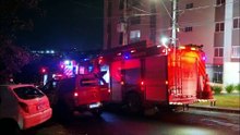 Incêndio em prédio causa pânico, deixa três mulheres feridas e mobiliza bombeiros em Cascavel