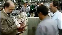 Novela Suave Veneno (1999) - A exumação do corpo de Clarice