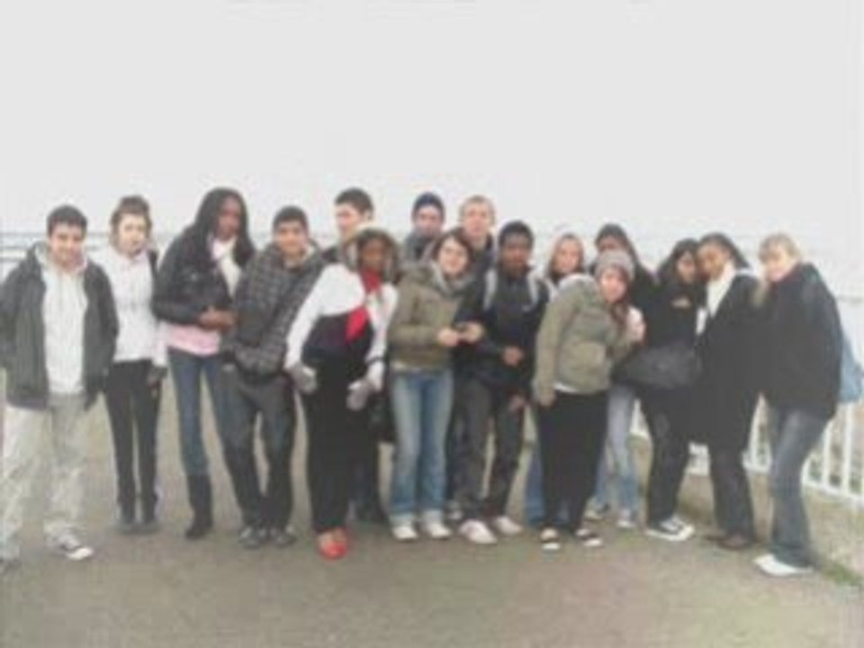 2nd 11 - Elle est unique