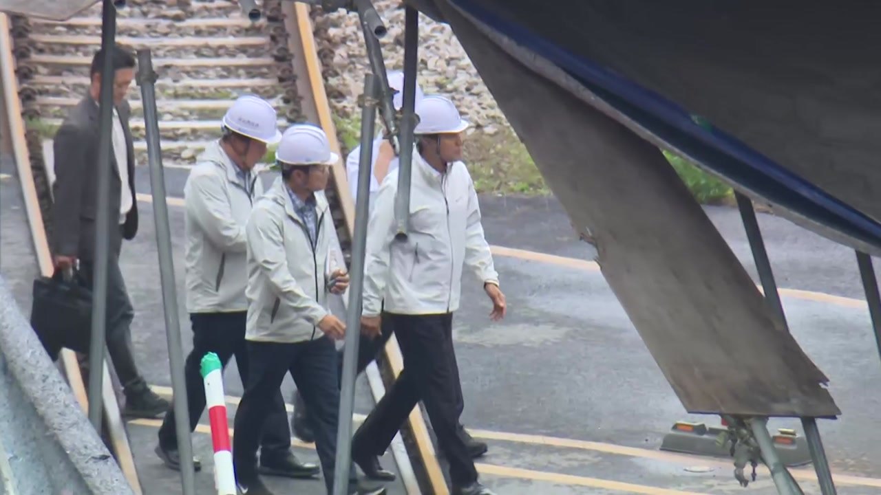국토부 "사고 철로, 이번 주 복구 목표...이르면 30일 첫차부터 정상운행" / YTN