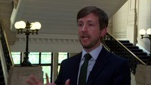 Govt react to energy price cap rise