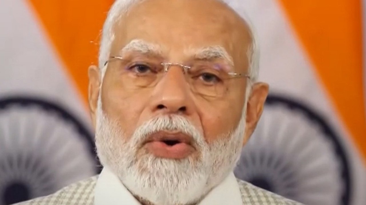 PM Modi Heatwave Appeal: ‘भीषण गर्मी में सावधान...