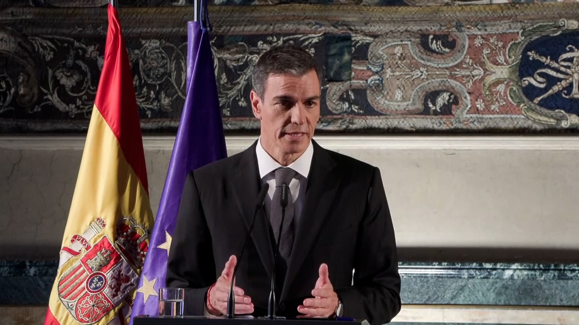 Sánchez ratifica su apoyo total a Zapatero - EXPANSIONTV