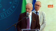 Schillaci sulle dipendenze: Smartphone nemico invisibile, non fatevi dominare la vita