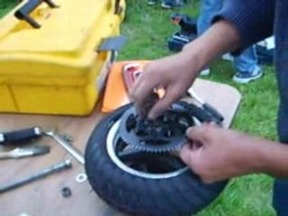 montage des pneu pluie