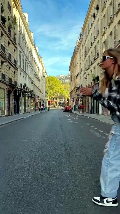 EVERYBODY DANCE NOW 🕺🏼💃🏼🥕...#dancer #streetdancer #rabbit #goodvibes
