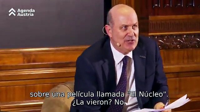 El llanto y la emoción de Sturzenegger en Viena por el regreso de los jóvenes a la Argentina