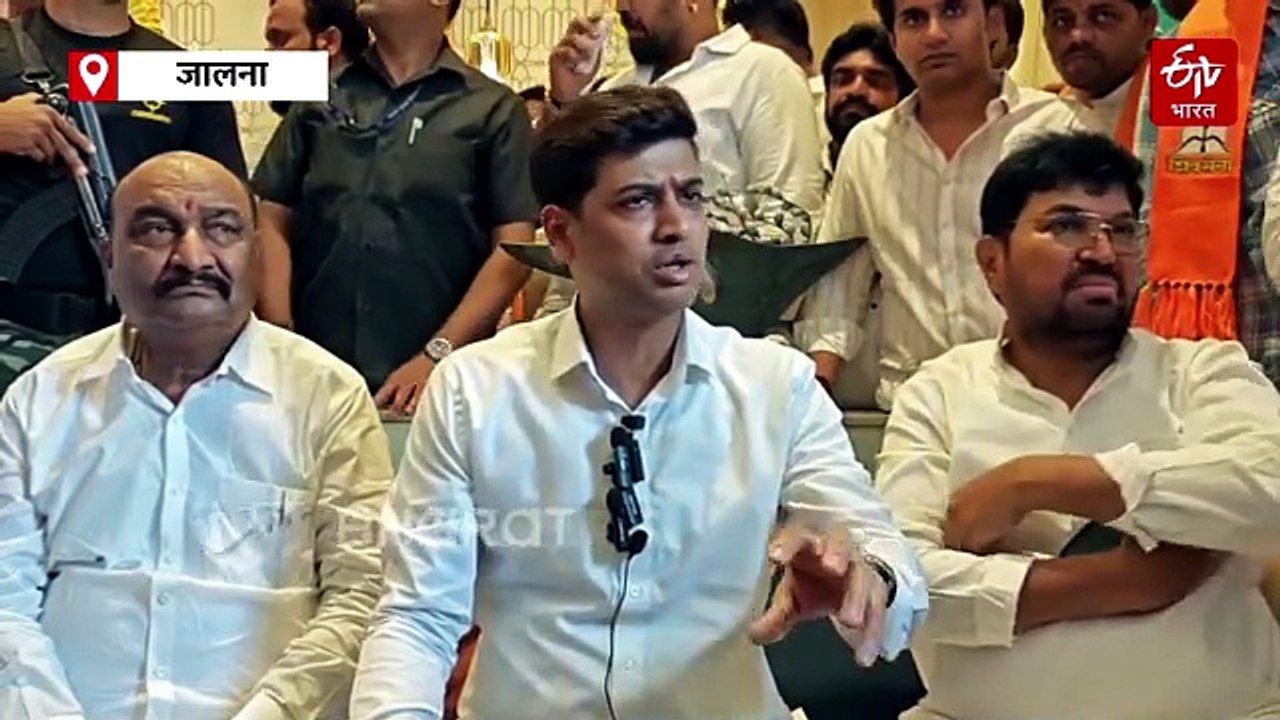 श्रीकांत शिंदे यांचा मराठवाड्यात ‘शिवसंवाद दौरा; 'टीका करणं हाच त्यांचा टाईमपास', आदित्य ठाकरेंवर साधला निशाणा