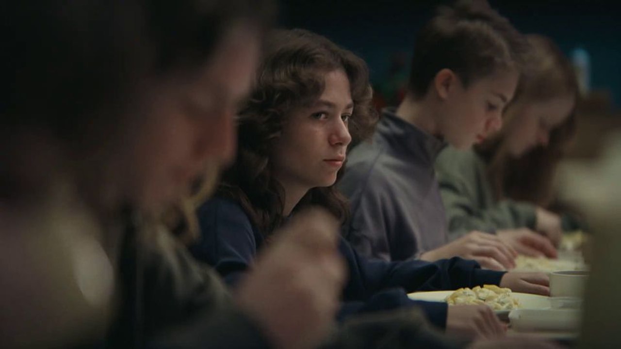 Schwarze Häuser Trailer DF
