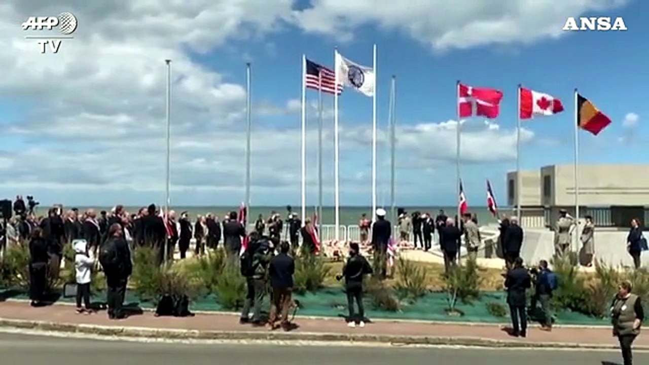 La Francia ricorda il D-Day: 76 anni fa lo sbarco in Normandia