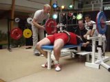 LES 120 KG AU DEVELOPPE COUCHE