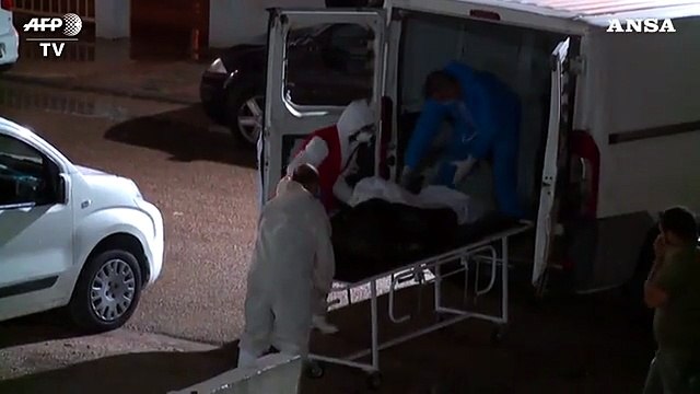 Migranti, naufragio al largo della Tunisia: ripescati 20 corpi