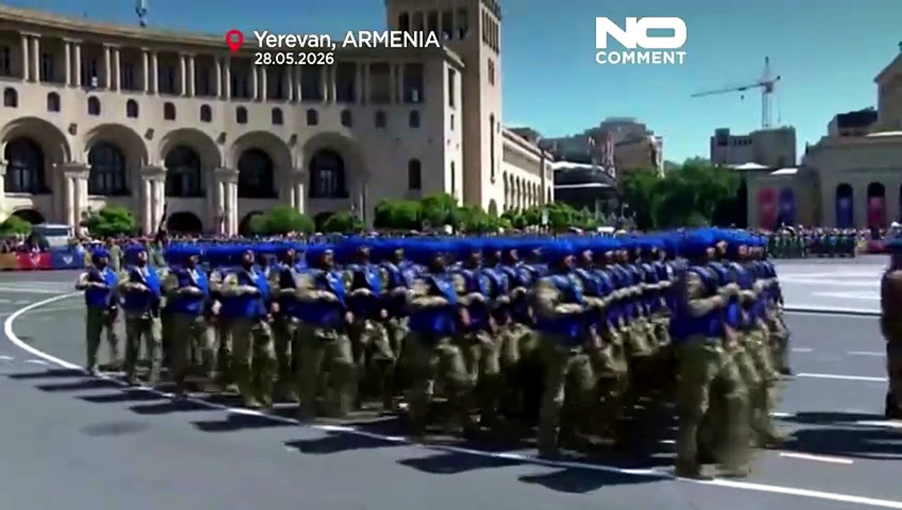 Армения проводит первый за десятилетие военный...