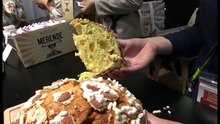 Il Natale arriva in anticipo a Milano con i panettoni