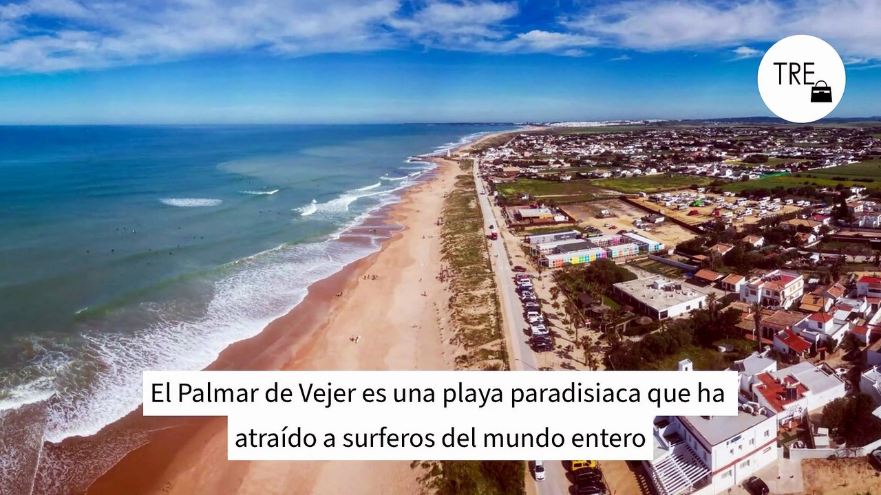 Una de las mejores playas de Europa, calles de arena y un pescado exquisito: el pueblo andaluz que visitar sí o sí este verano