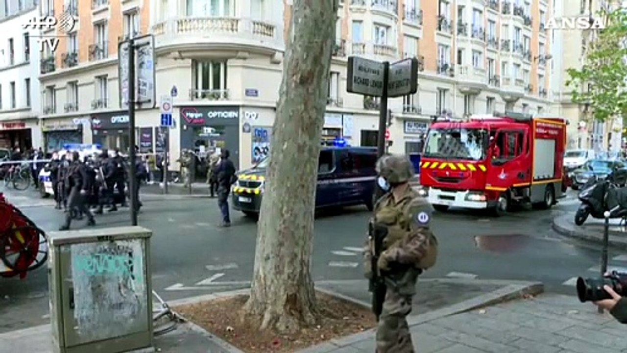 Parigi, l'attentatore aveva registrato un video