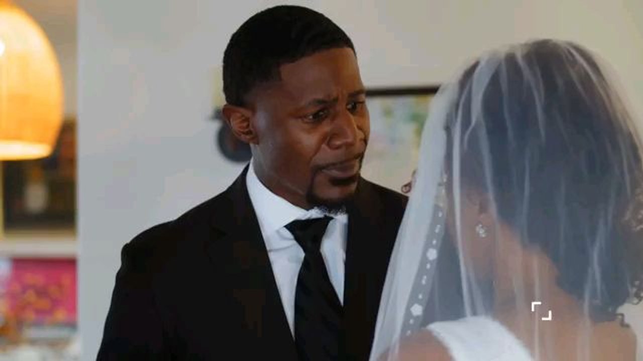 She leaves her husband on her wedding day to go back to her ex and regrets it