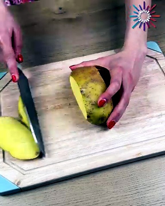 Level up your potato snack game with this spiral hack🍟