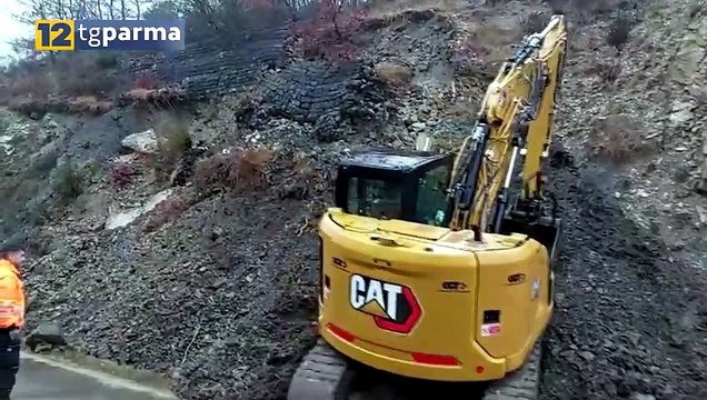 PIOGGIA A DIROTTO, FRANE IN MONTAGNA: CHIUSA LA SP15, ALLAGAMENTI A BAGANZOLA | PIOGGIA A DIROTTO, FRANE IN MONTAGNA: CHIUSA LA SP15, ALLAGAMENTI A BAGANZOLA
