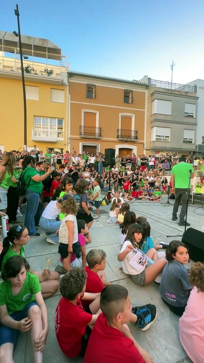 La Gossa Sorda actua en la manifestació per l'ensenyament públic a Pego (III)