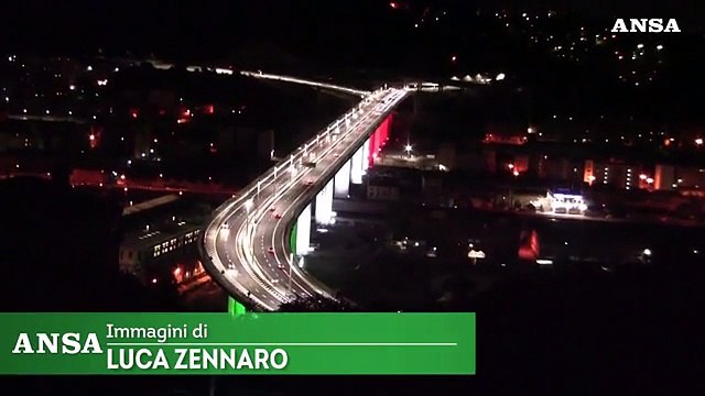 Le prime auto sul Ponte di Genova, citta' ricucita