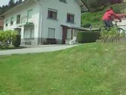 petit saut en vélo
