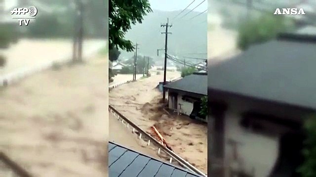 Giappone, 44 morti nel fine settimana per le piogge torrenziali