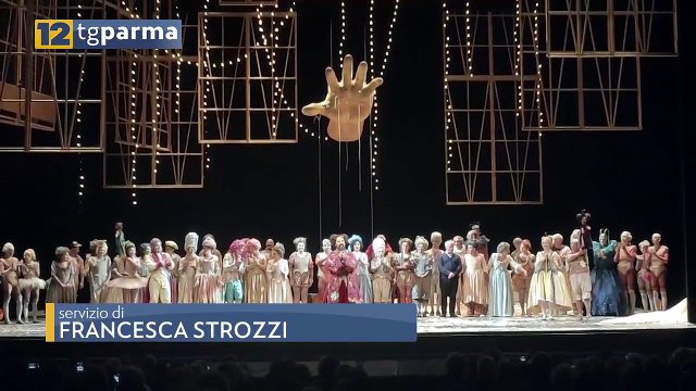 APPLAUSI ALLA GENERALE DELL'ELISIR D'AMORE CHE DEBUTTERA' DOMANI AL REGIO | APPLAUSI ALLA GENERALE DELL'ELISIR D'AMORE CHE DEBUTTERA' DOMANI AL REGIO