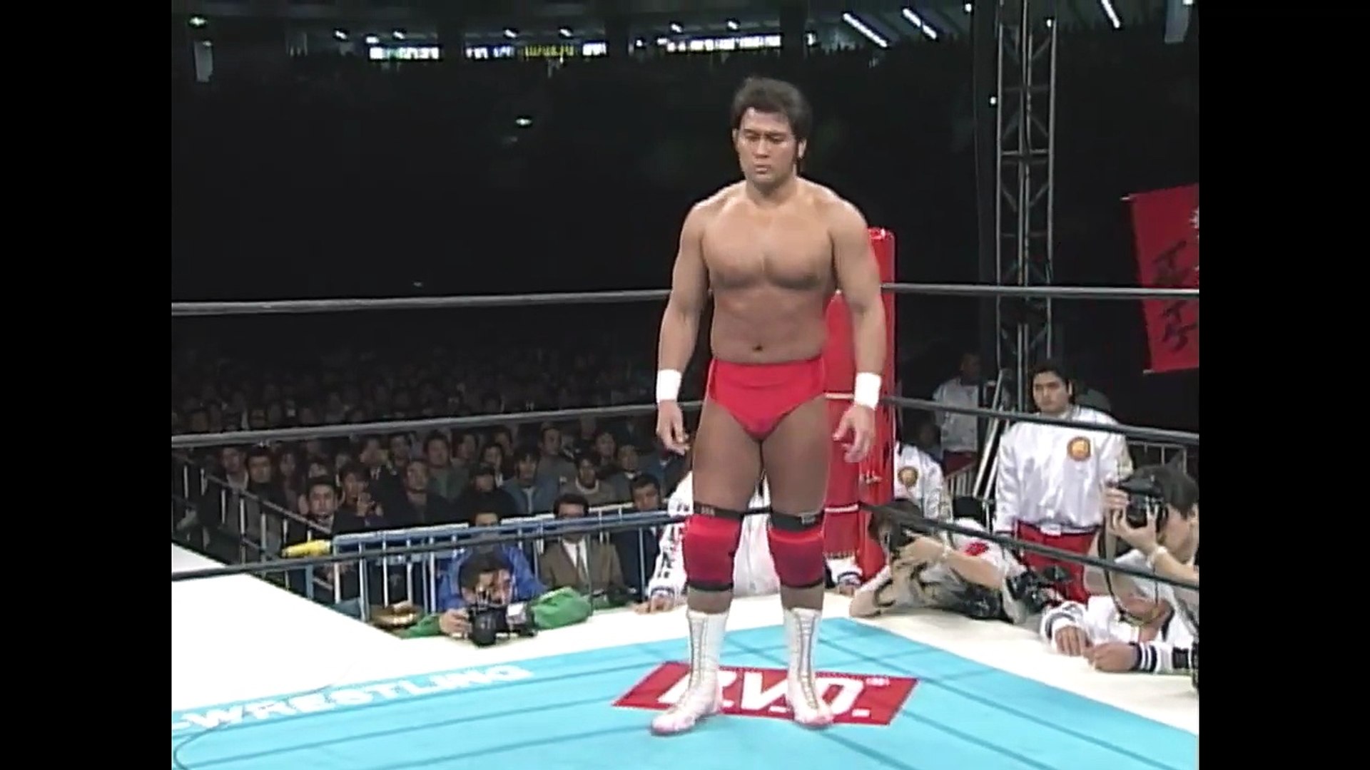 1996.01.04 - 10. Keiji Muto (c.) vs. Nobuhiko Takada (IWGP