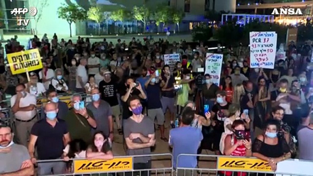 Coronavirus, a Tel Aviv comizio anti-lockdown