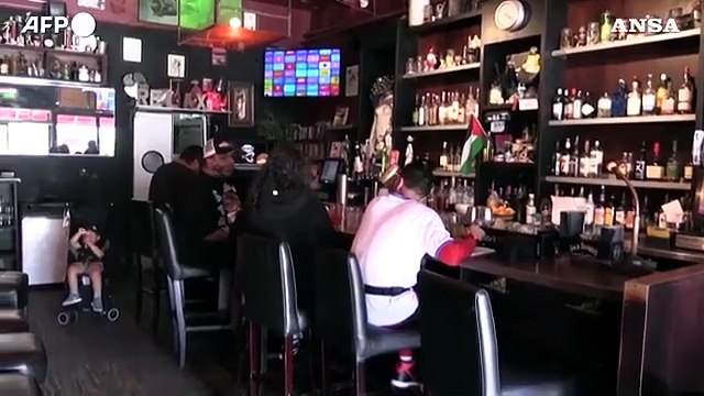 Usa, a San Francisco bar e ristoranti chiedono il vaccino ai clienti per entrare