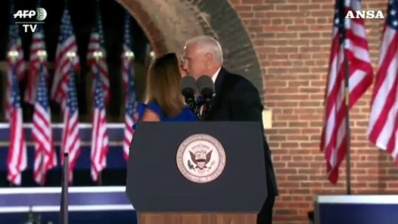 Usa2020, bagno di folla per Trump-Pence: nessuna mascherina