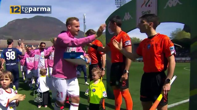 PARMA, CONTATTO DA RIGORE BONNY-MASIELLO: ECCO IL VIDEO | PARMA, CONTATTO DA RIGORE BONNY-MASIELLO: ECCO IL VIDEO
