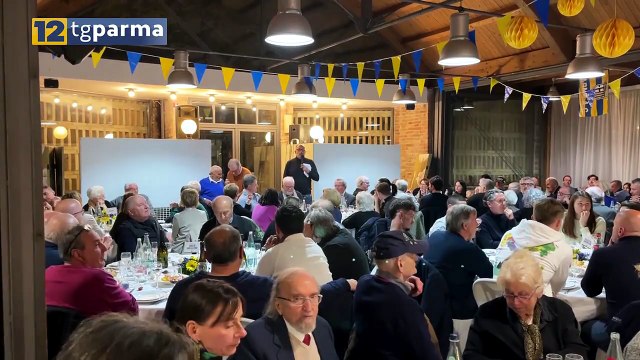 VERSO PARMA-LECCO: L'ABBRACCIO DEI TIFOSI AL PARMA CLUB COLLECCHIO | VERSO PARMA-LECCO: L'ABBRACCIO DEI TIFOSI AL PARMA CLUB COLLECCHIO