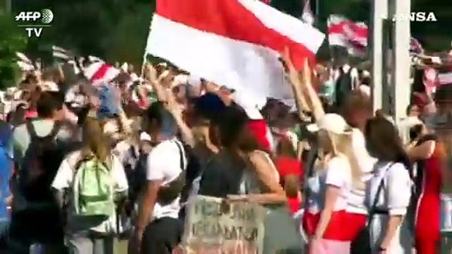 Bielorussia, la marcia per la liberta' dell'opposizione