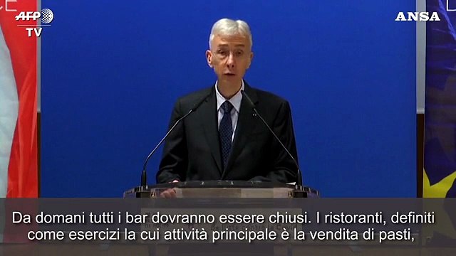 Coronavirus, bar chiusi e ristoranti aperti con restrizioni a Parigi