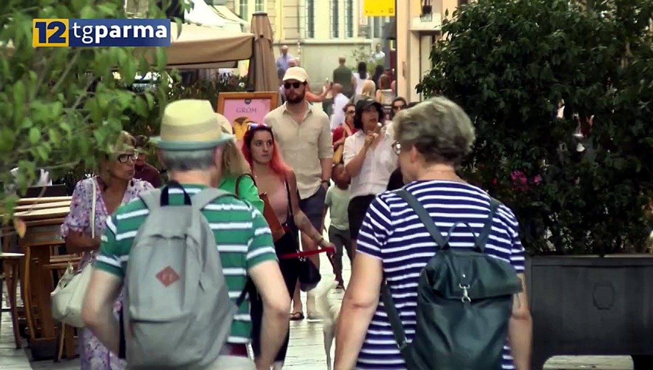 NON PAGA IL CONTO AL RISTORANTE E RUBA IL CELLULARE DELLA TITOLARE: DENUNCIATO | NON PAGA IL CONTO AL RISTORANTE E RUBA IL CELLULARE DELLA TITOLARE: DENUNCIATO