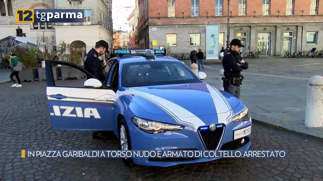 IN PIAZZA GARIBALDI A TORSO NUDO E ARMATO DI COLTELLO: ARRESTATO | IN PIAZZA GARIBALDI A TORSO NUDO E ARMATO DI COLTELLO: ARRESTATO