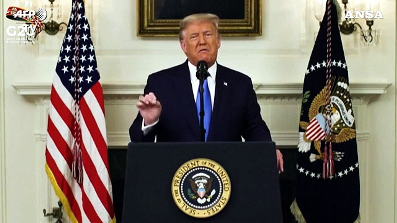 Trump pronto a lanciare la ricandidatura entro l'anno
