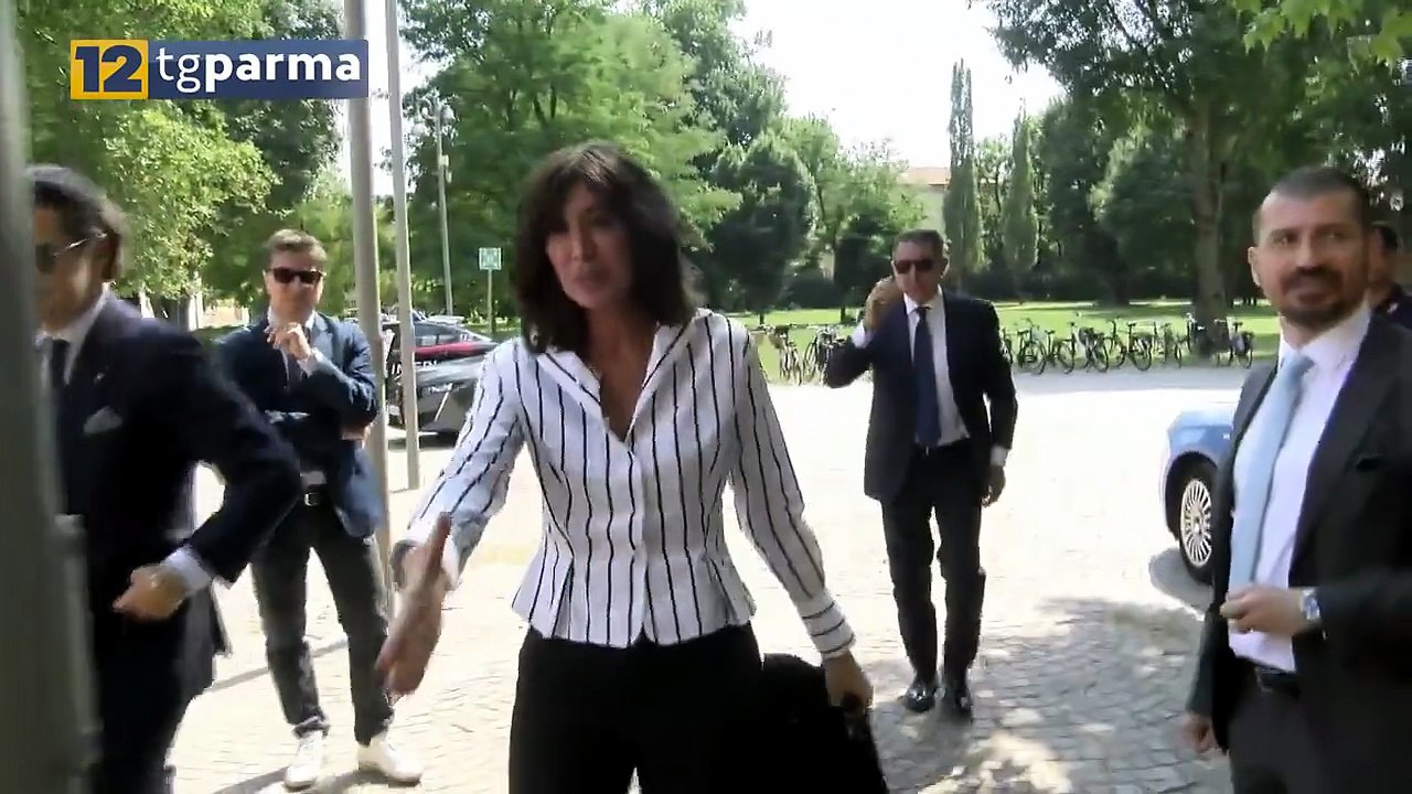 MINISTRO BERNINI: "COLLEGARE RICERCA E IMPRESA ATTRAVERSO LA FORMAZIONE" | MINISTRO BERNINI: "COLLEGARE RICERCA E IMPRESA ATTRAVERSO LA FORMAZIONE"