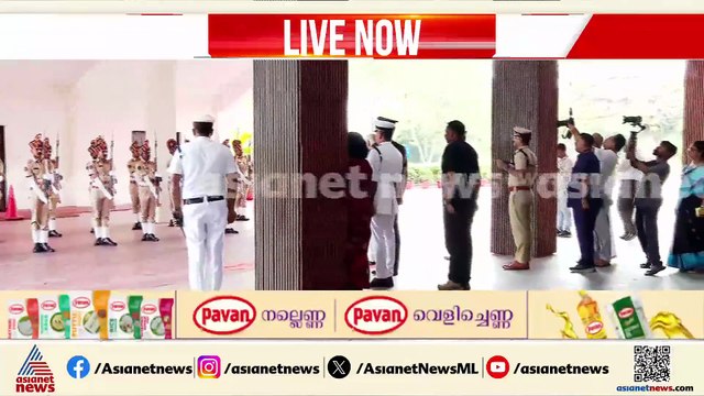 ഗവർണറെ സ്വീകരിച്ച് മുഖ്യമന്ത്രിയും സ്‌പീക്കറും