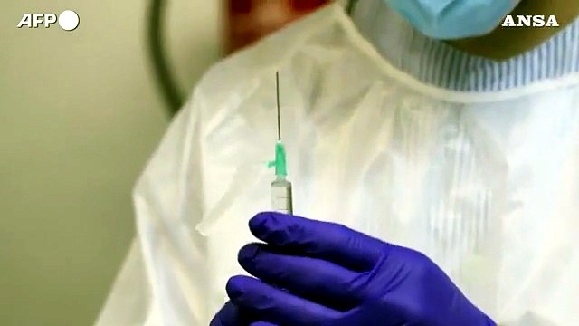 Covid, Biontech: Servono altri vaccini, i nostri non bastano