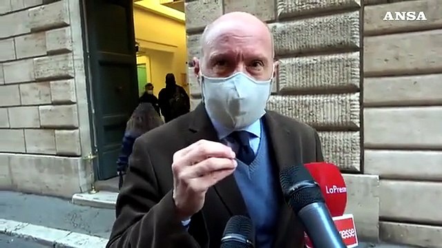 Governo, De Falco: Votero' la fiducia, ma credo che verra' raggiunta una maggioranza risicata