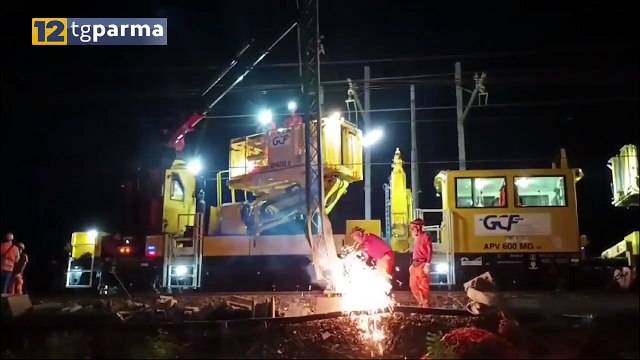 VIA TOSCANA, LAVORI NOTTURNI SULLA LINEA INTERESSATA DAL DERAGLIAMENTO | VIA TOSCANA, LAVORI NOTTURNI SULLA LINEA INTERESSATA DAL DERAGLIAMENTO