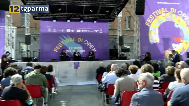 REGIONALI, IN PIAZZA GARIBALDI CONFRONTO DE PASCALE-UGOLINI | REGIONALI, IN PIAZZA GARIBALDI CONFRONTO DE PASCALE-UGOLINI