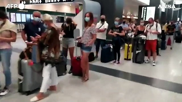 Ue accelera sul pass vaccinale per tornare a viaggiare